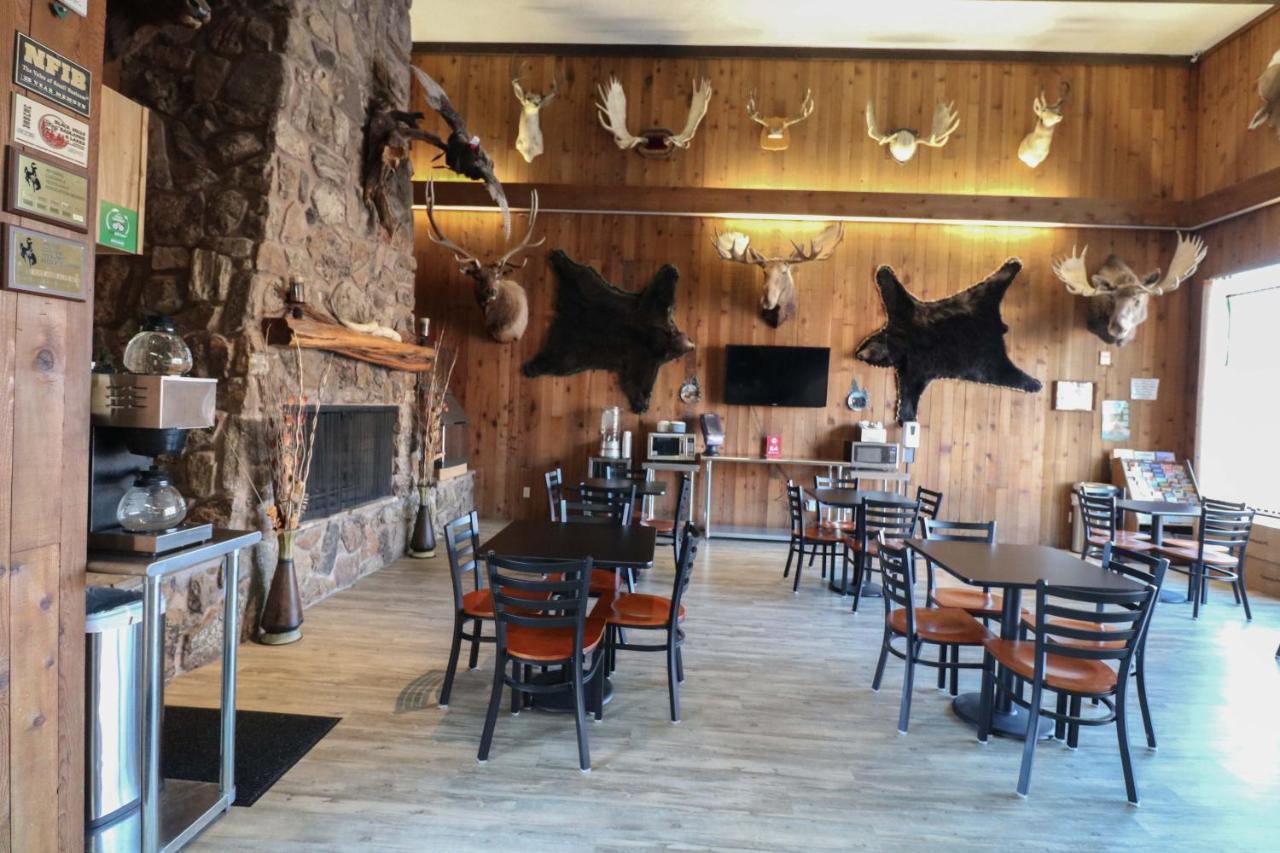 Bear Lodge Motel 圣丹斯 外观 照片