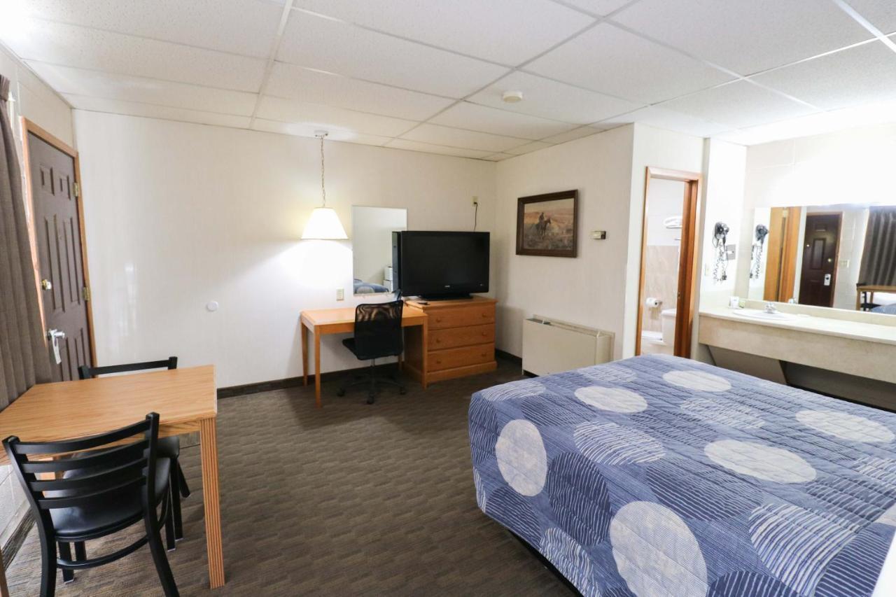 Bear Lodge Motel 圣丹斯 外观 照片