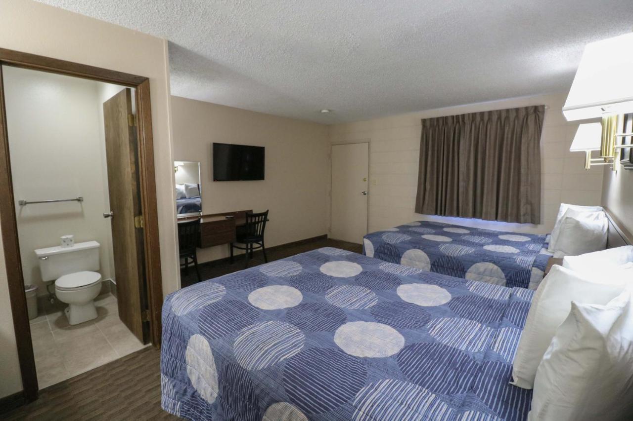 Bear Lodge Motel 圣丹斯 外观 照片