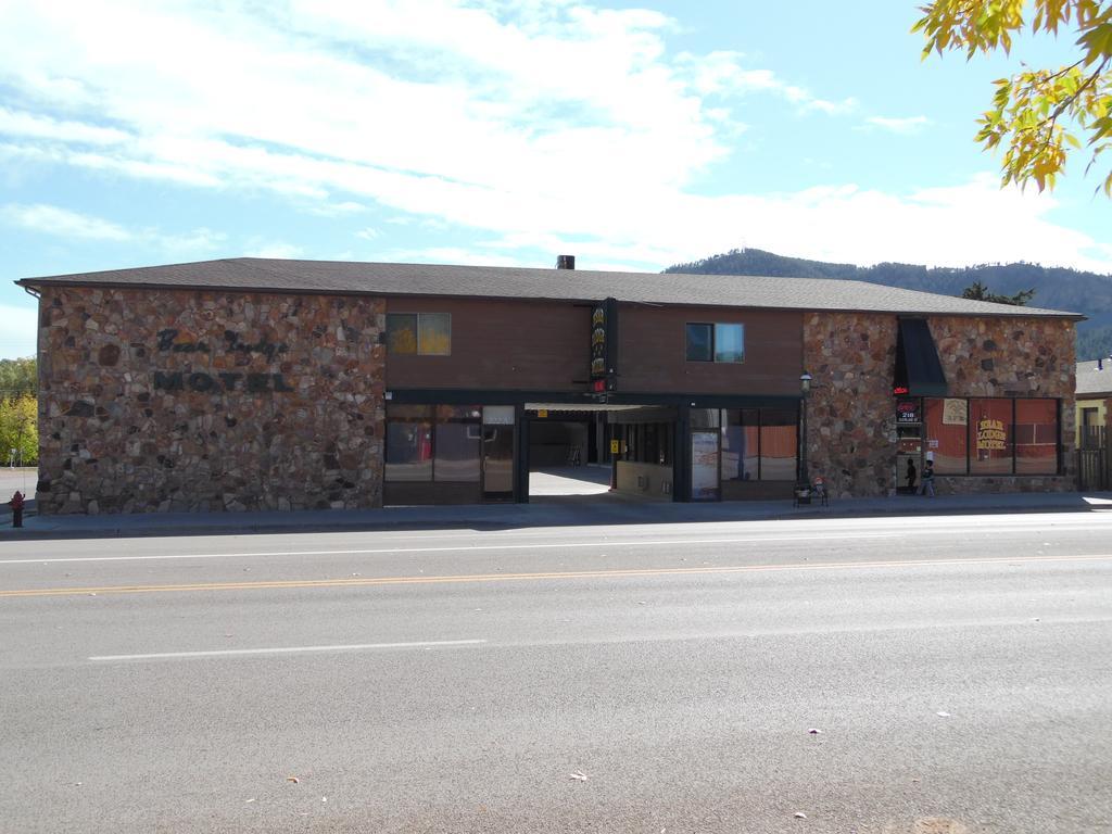 Bear Lodge Motel 圣丹斯 外观 照片